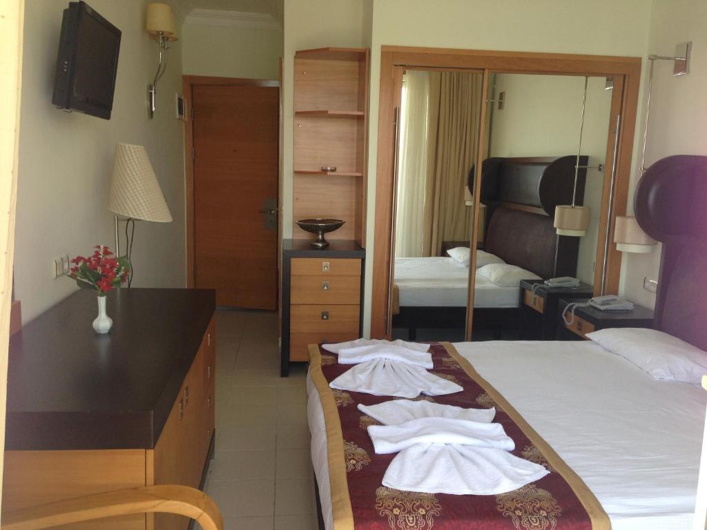 Yali Hotel Side Ruang foto